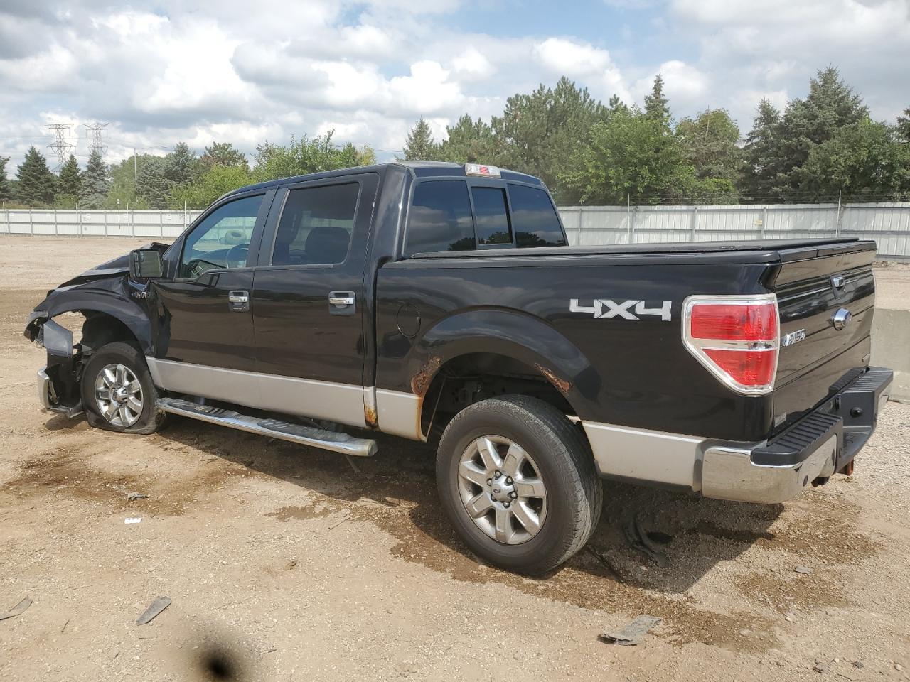 2014 Ford F150 Supercrew - Фото 2