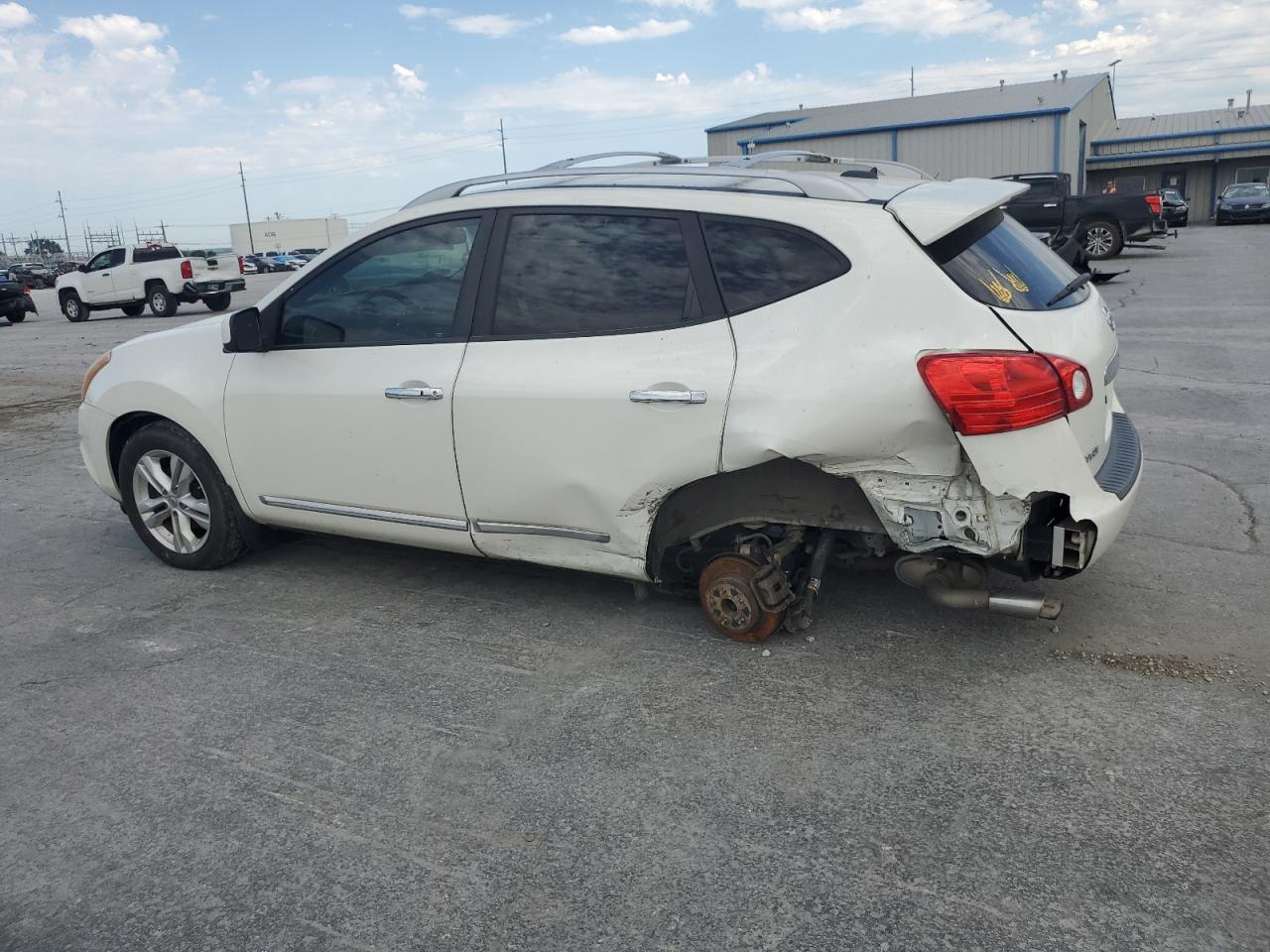 2012 Nissan Rogue S - Image 2