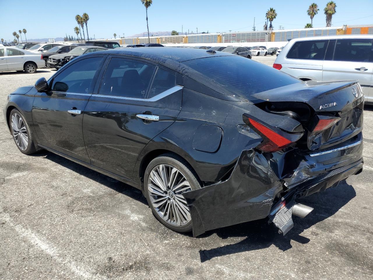 2023 Nissan Altima Sl - Фото 2