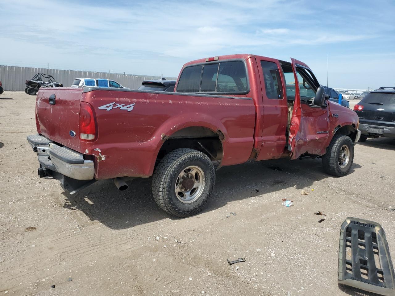 2001 Ford F250 Super Duty - Image 3