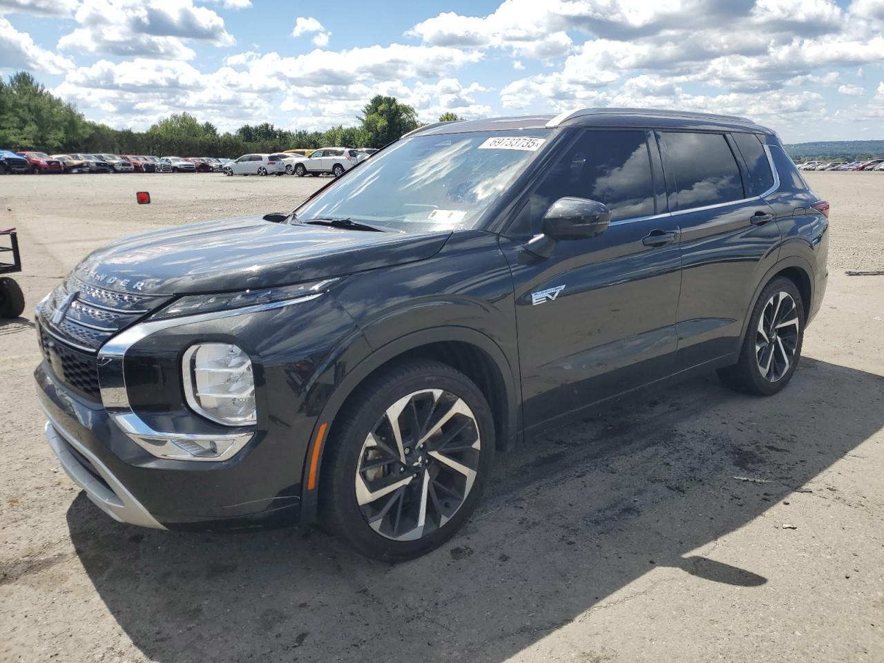 2023 Mitsubishi Outlander Sel