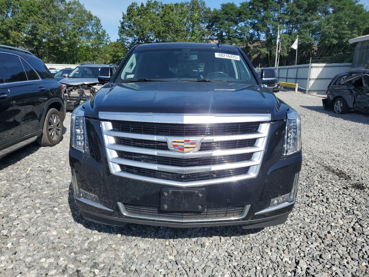 2017 Cadillac Escalade - Фото 5