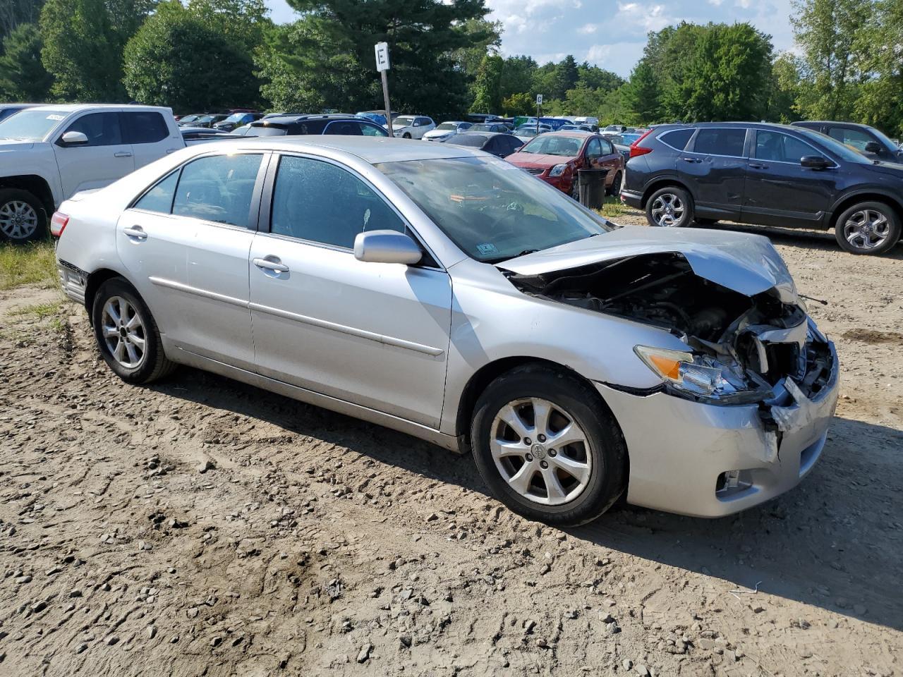 2011 Toyota Camry Base - Image 4