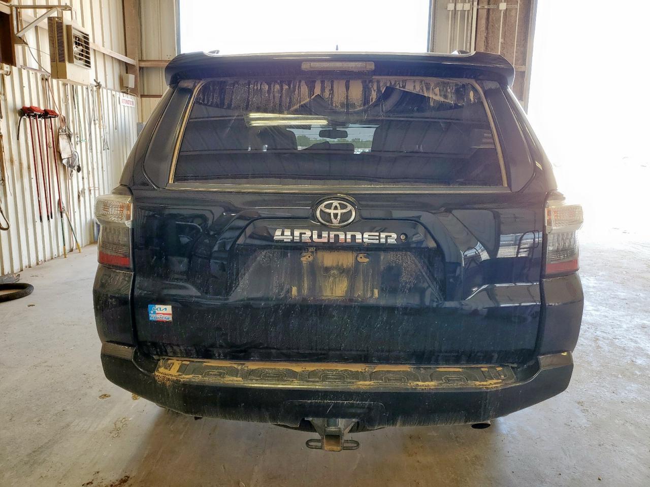 2019 Toyota 4Runner Sr5 - Image 6