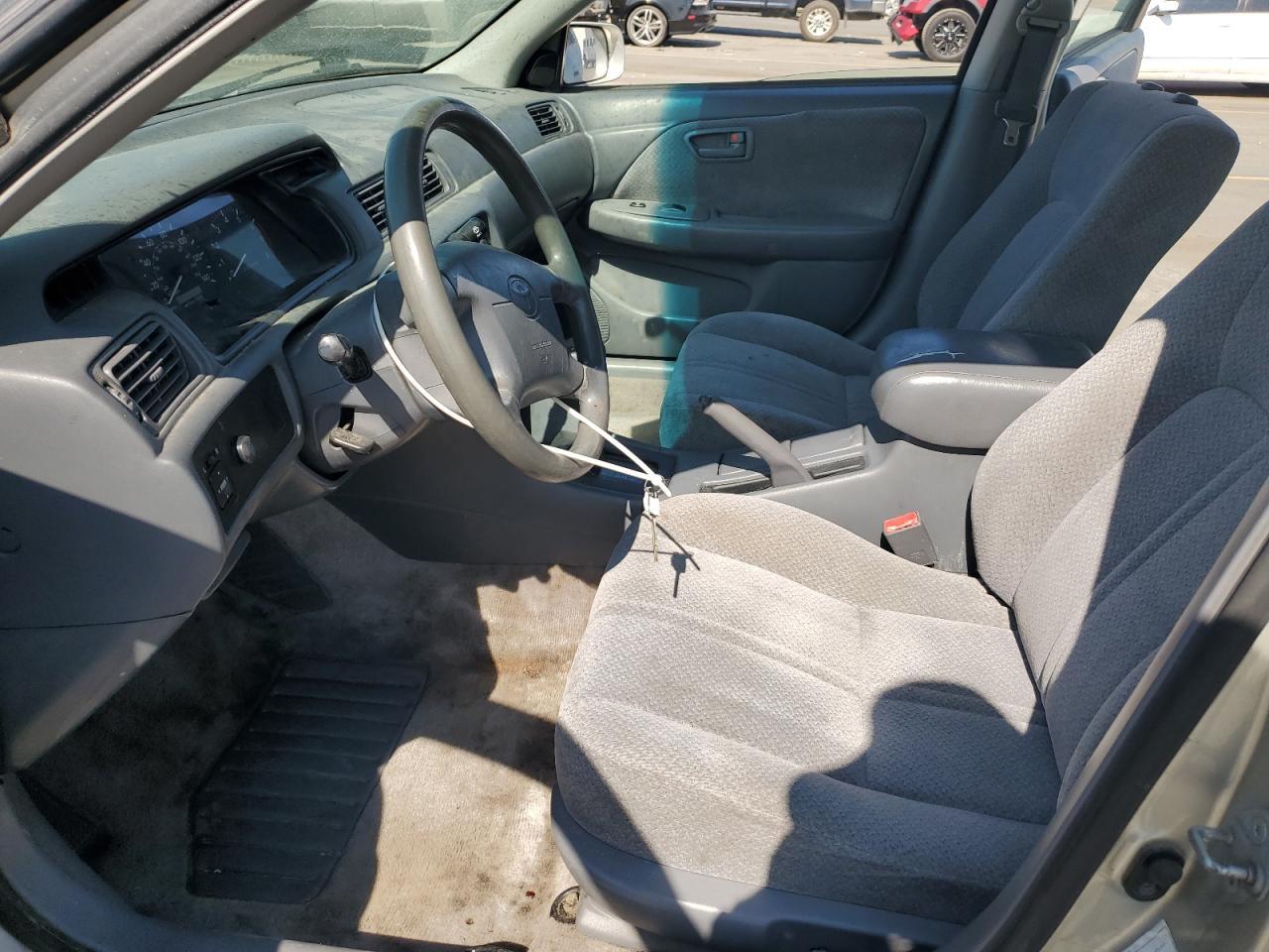 2000 Toyota Camry Ce - Image 7
