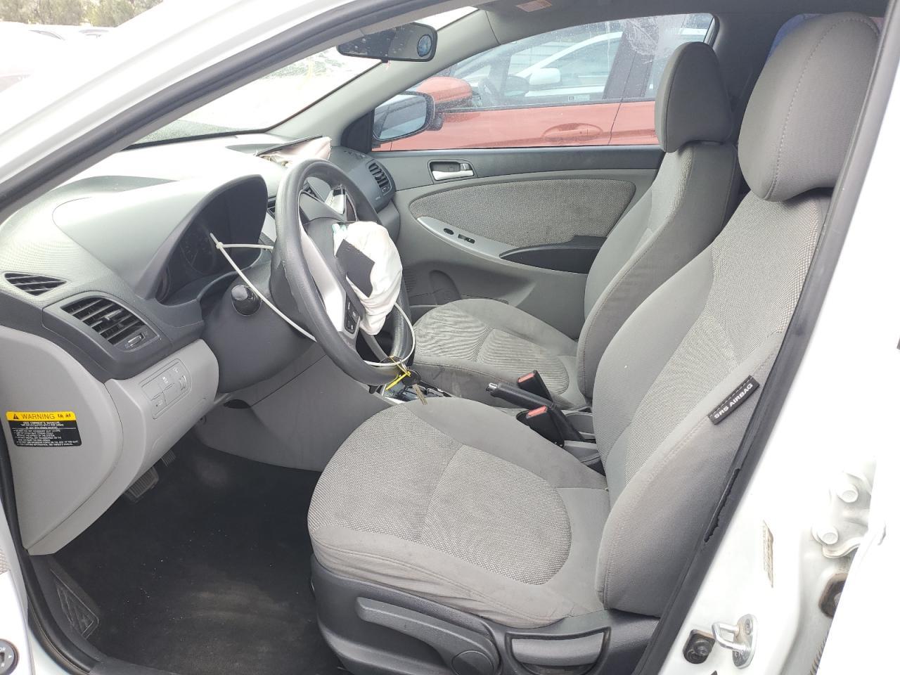 2013 Hyundai Accent Gls - Фото 7