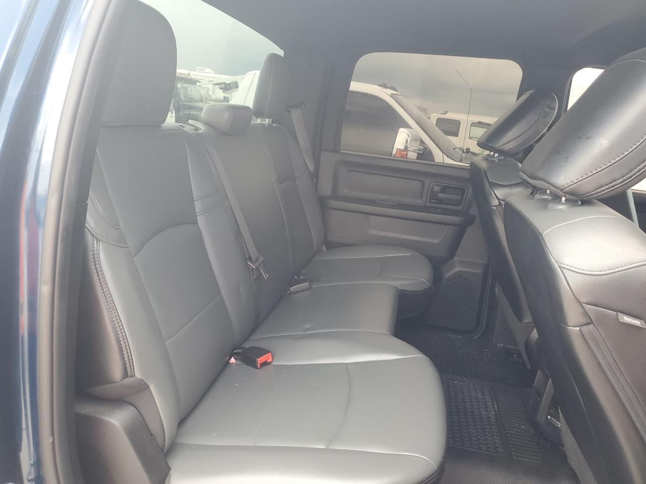 2021 Ram 3500 Tradesman - Фото 6