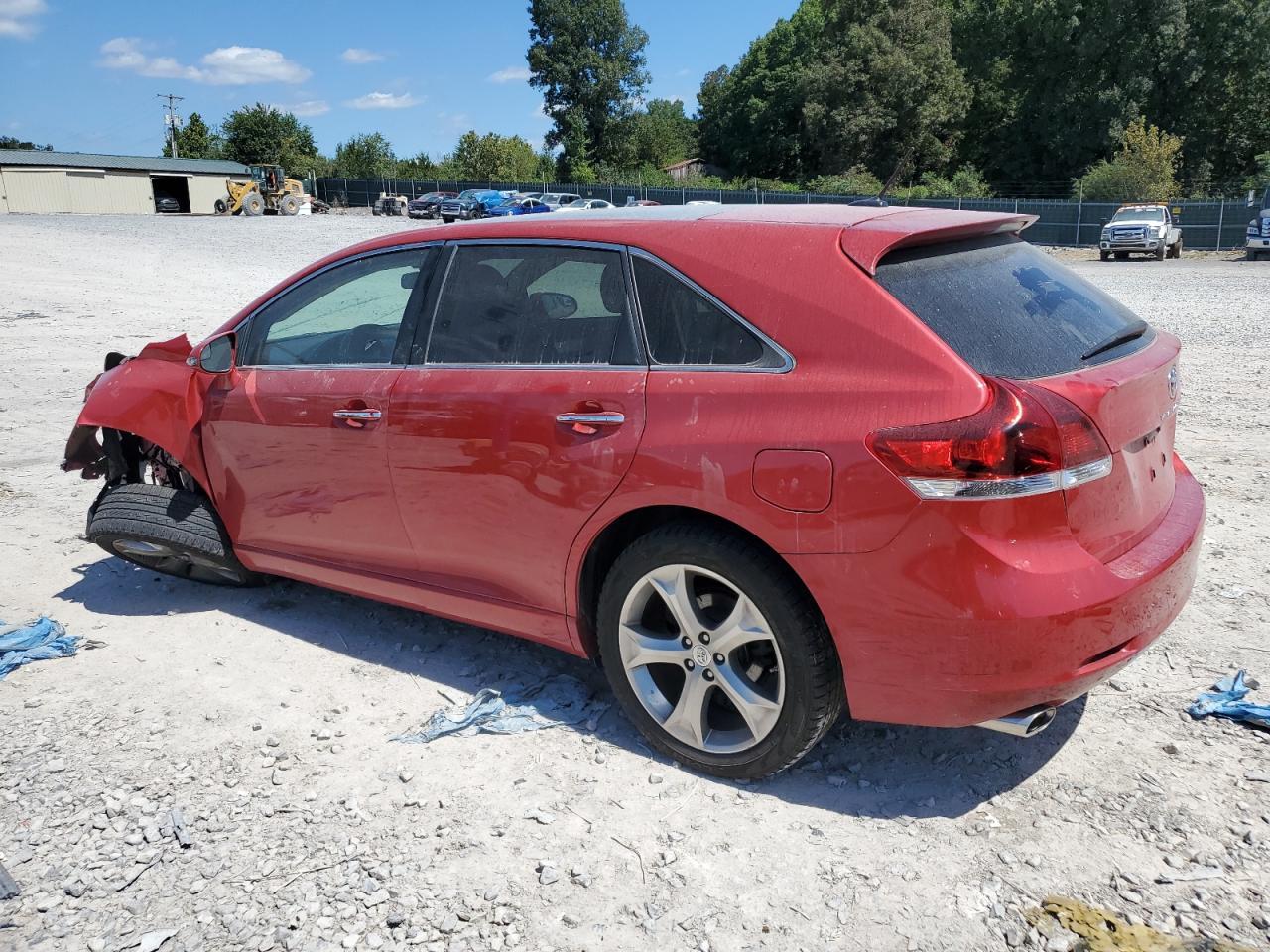 2014 Toyota Venza Le - Image 2
