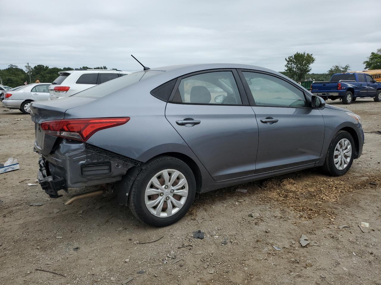 2019 Hyundai Accent Se - Image 3