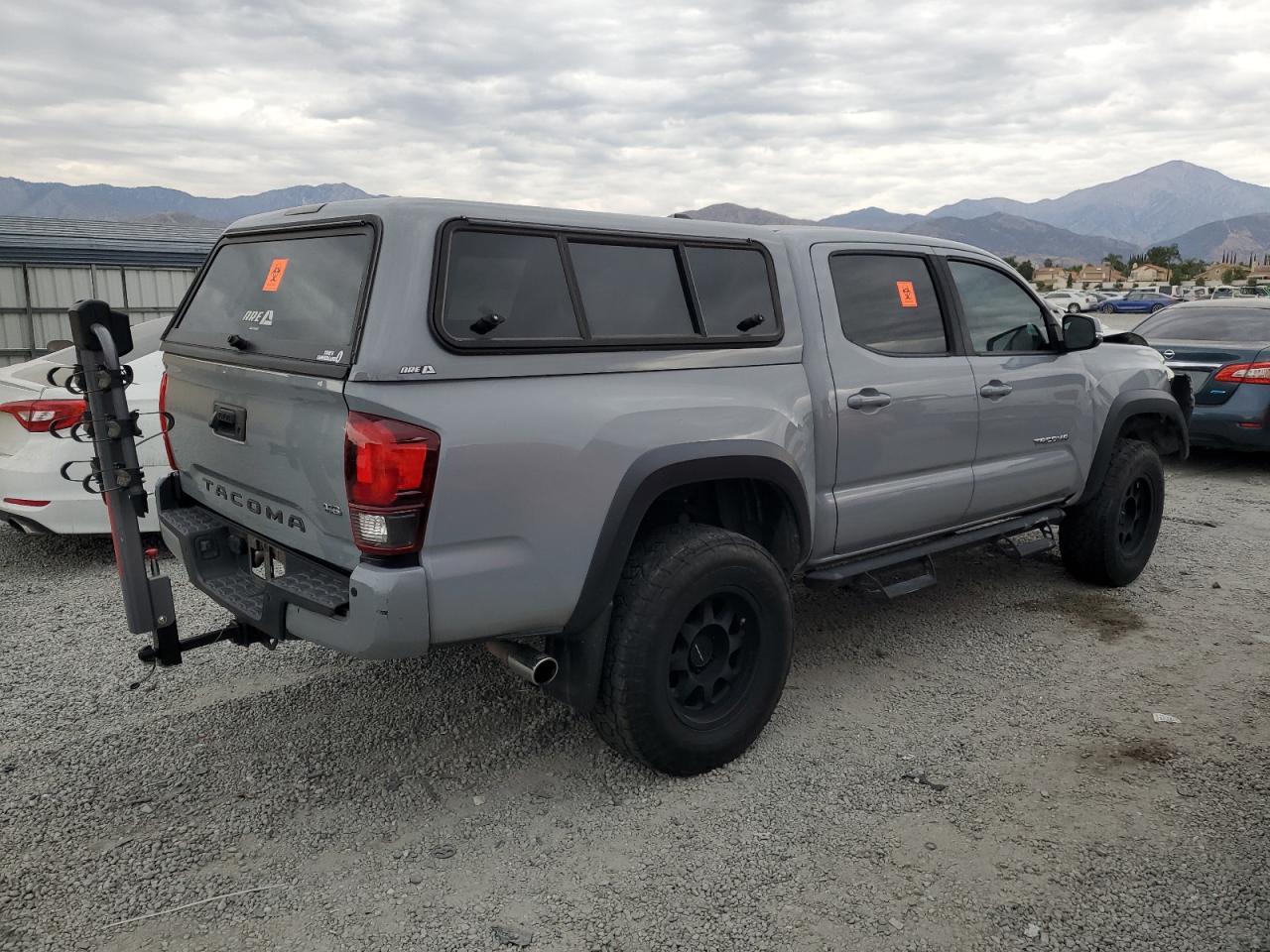 2018 Toyota Tacoma Double Cab - Image 3