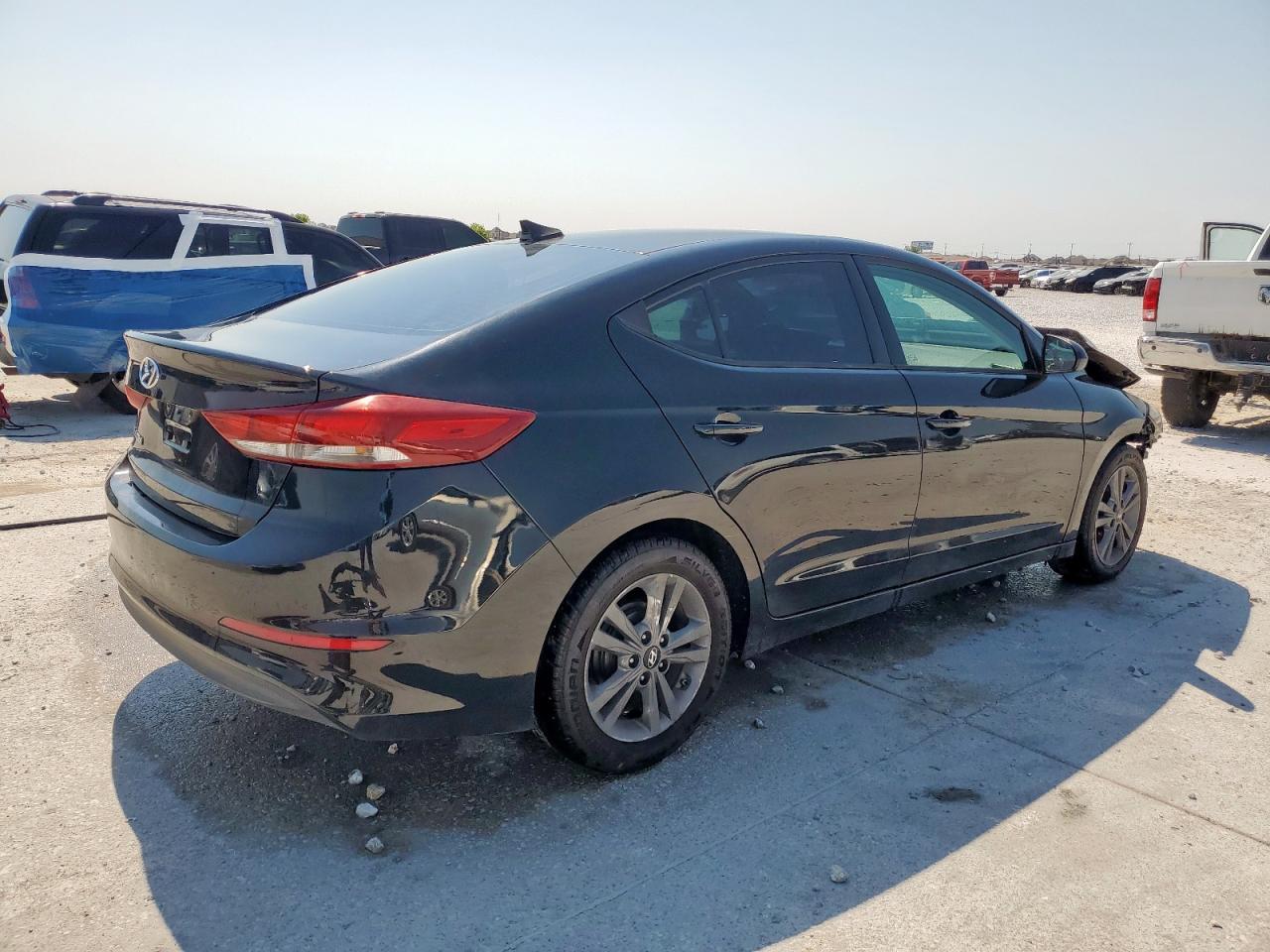 2017 Hyundai Elantra Se - Фото 3