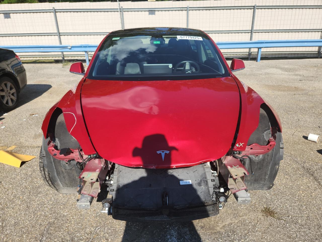 2018 Tesla Model 3 - Фото 5