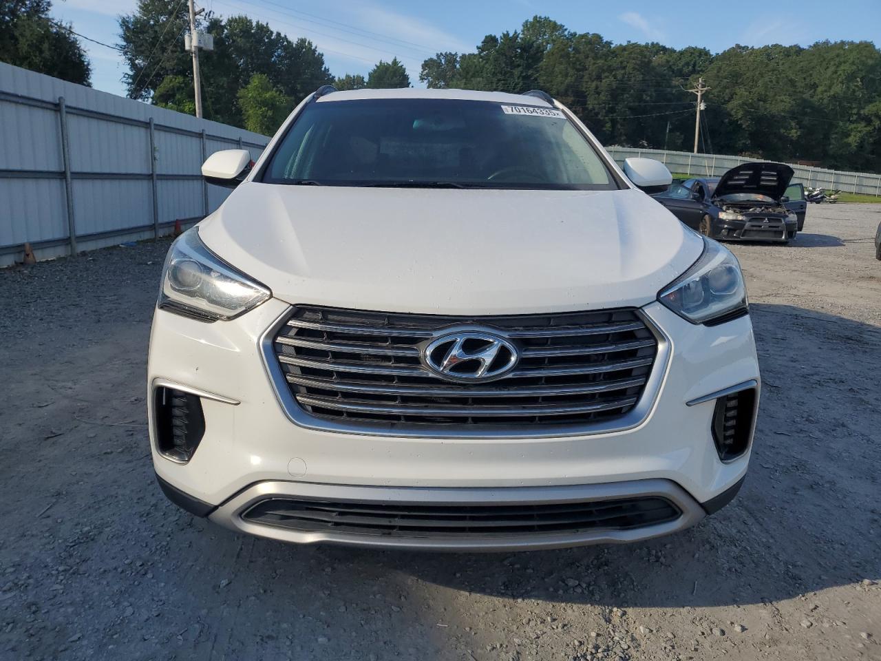 2017 Hyundai Santa Fe Se - Фото 5