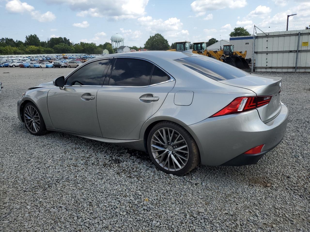 2016 Lexus Is 300 - Фото 2