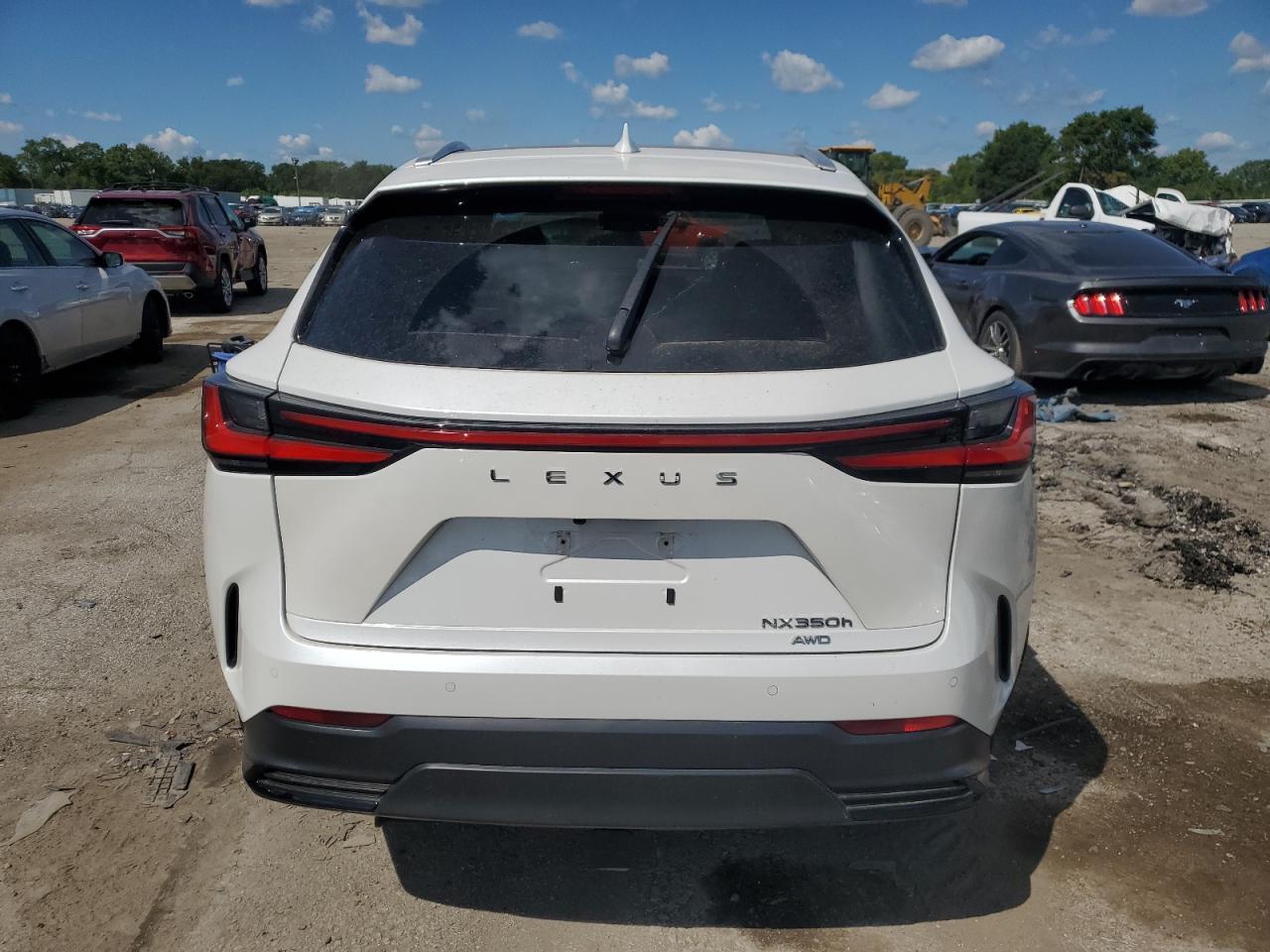 2022 Lexus Nx 350H - Фото 6