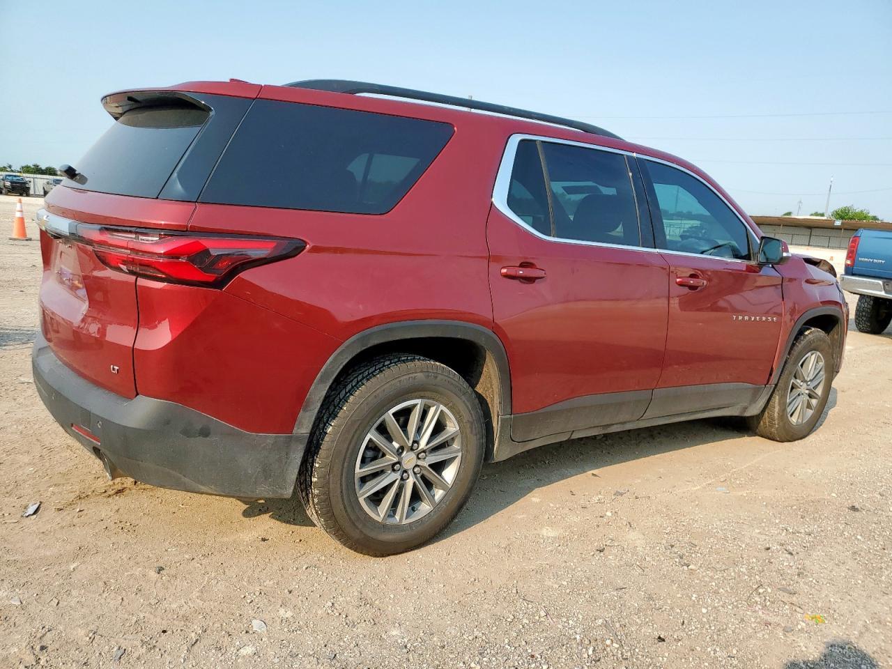 2023 Chevrolet Traverse Lt - Фото 3