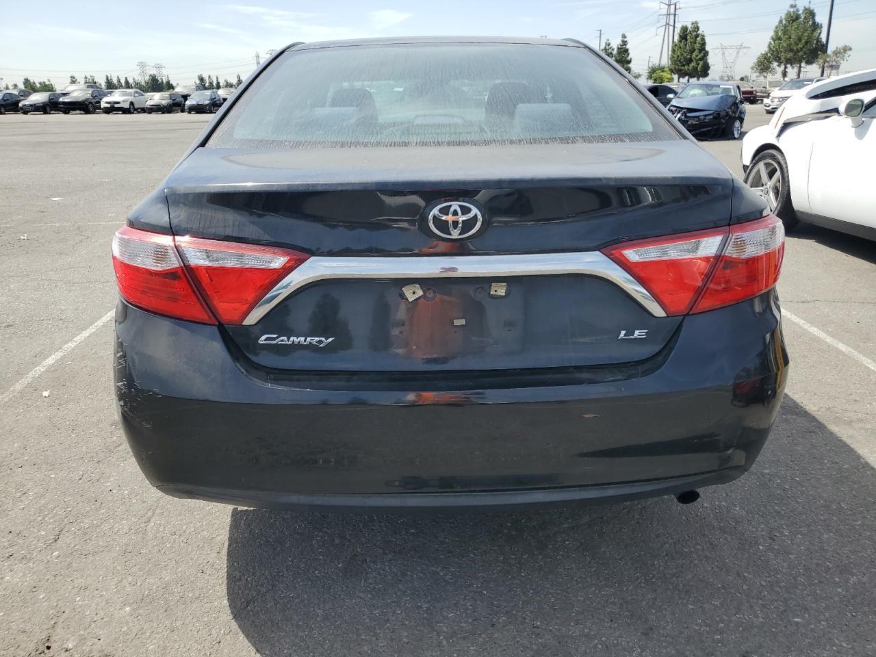 2016 Toyota Camry Le - Image 6