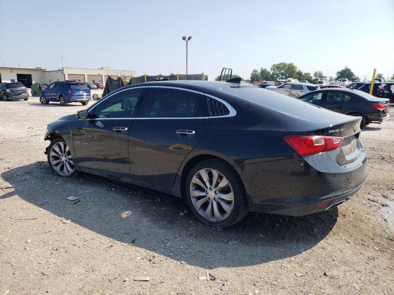 2017 Chevrolet Malibu Premier - Image 2