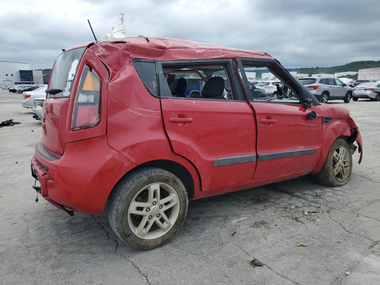 2011 Kia Soul + - Image 3