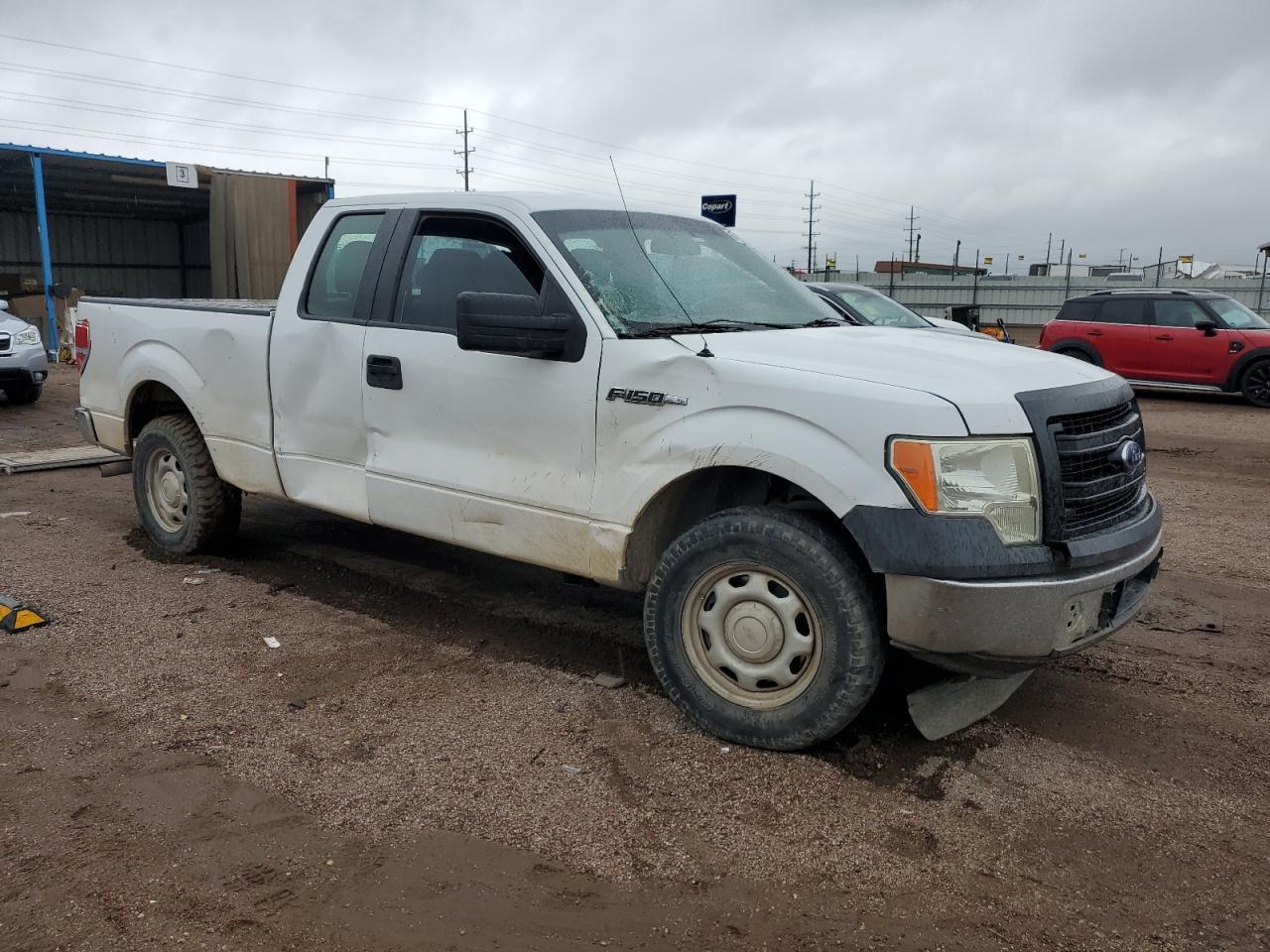 2014 Ford F150 Super Cab - Фото 4