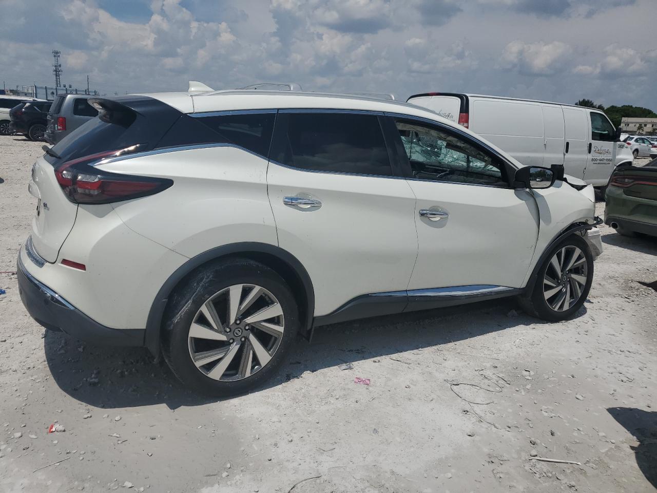 2019 Nissan Murano S - Image 3