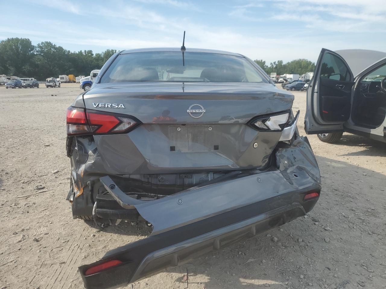 2024 Nissan Versa S - Фото 6