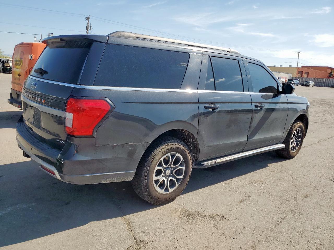 2022 Ford Expedition Max Xlt - Image 3