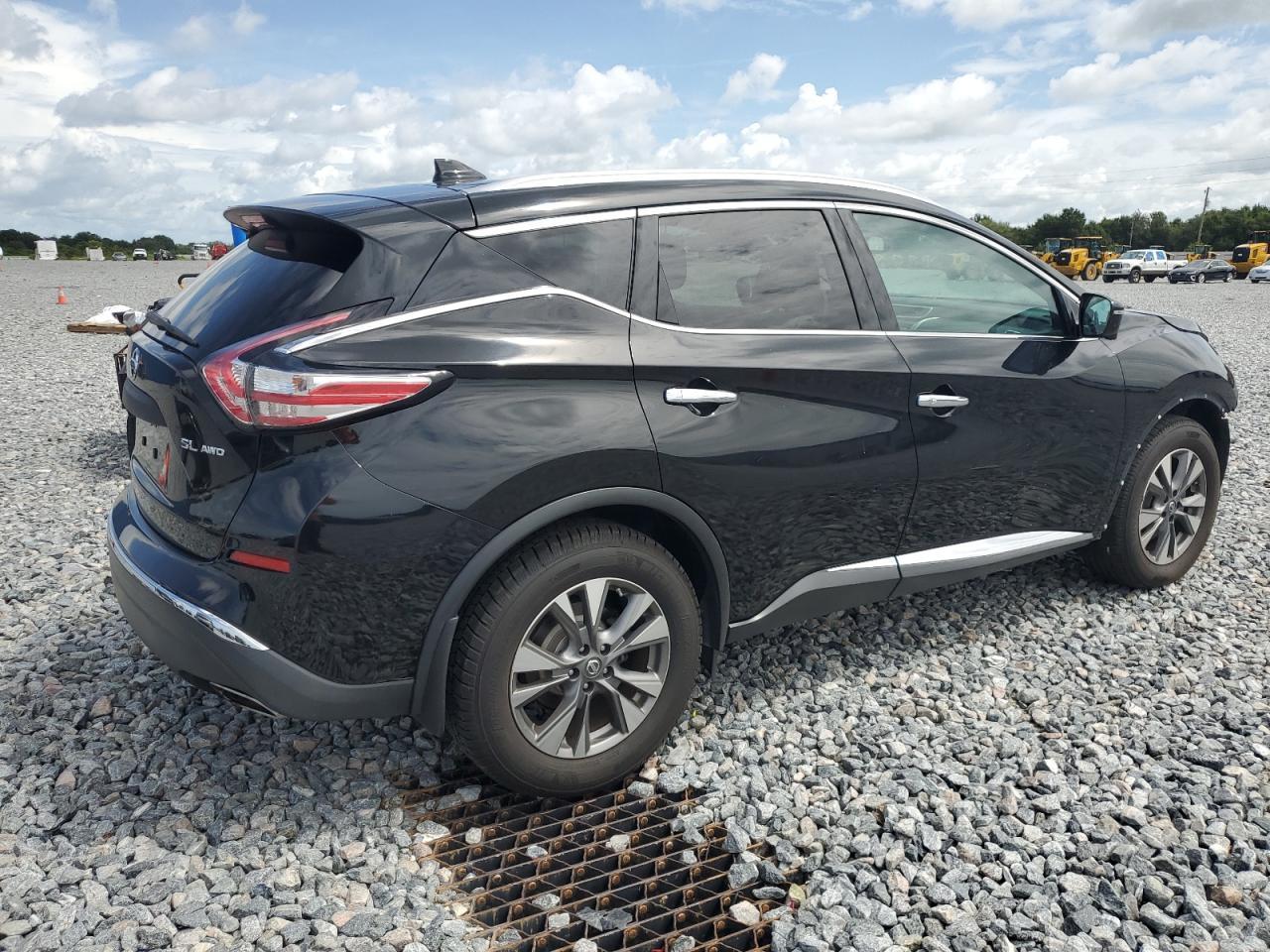 2016 Nissan Murano S - Фото 3