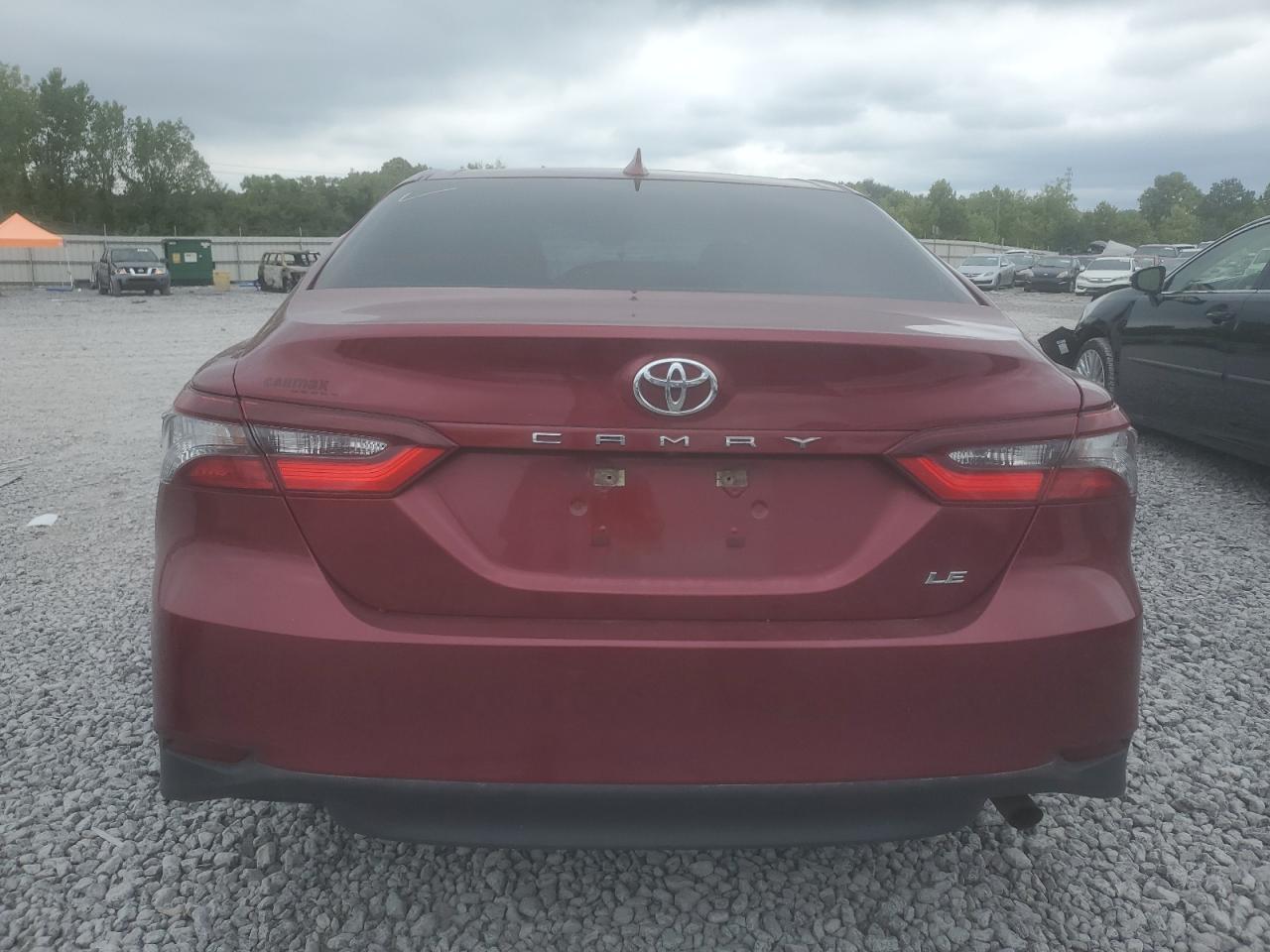 2022 Toyota Camry Le - Фото 6