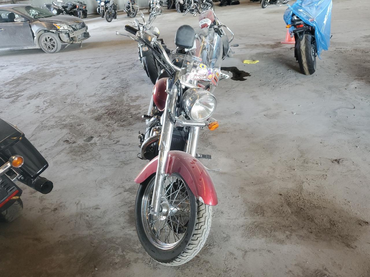 2003 Honda Vt750 Cdb - Image 2