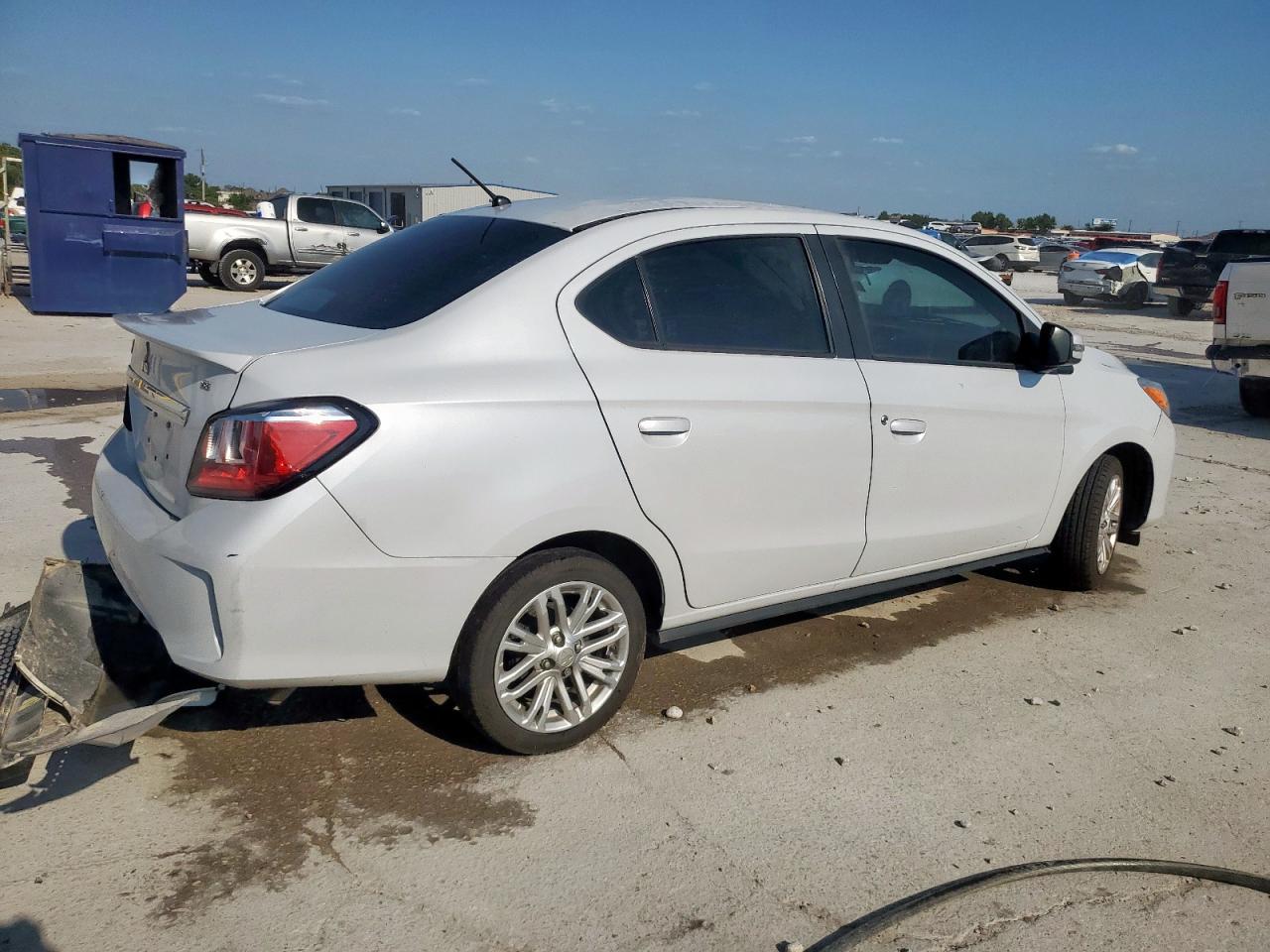 2023 Mitsubishi Mirage G4 Se - Image 3