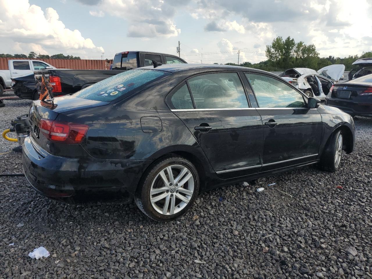 2017 Volkswagen Jetta Sel - Фото 3