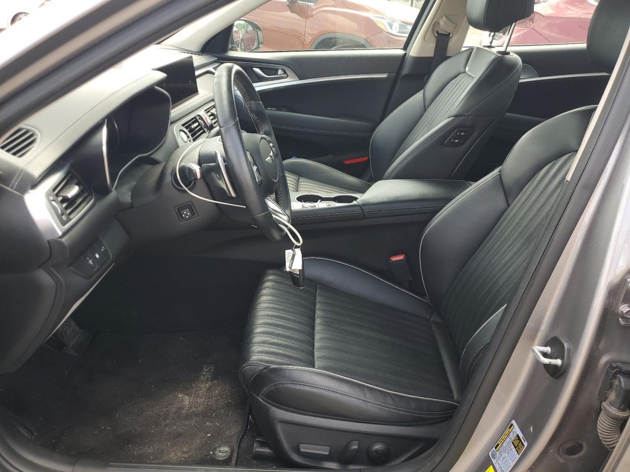 2022 Genesis G70 Base - Фото 7