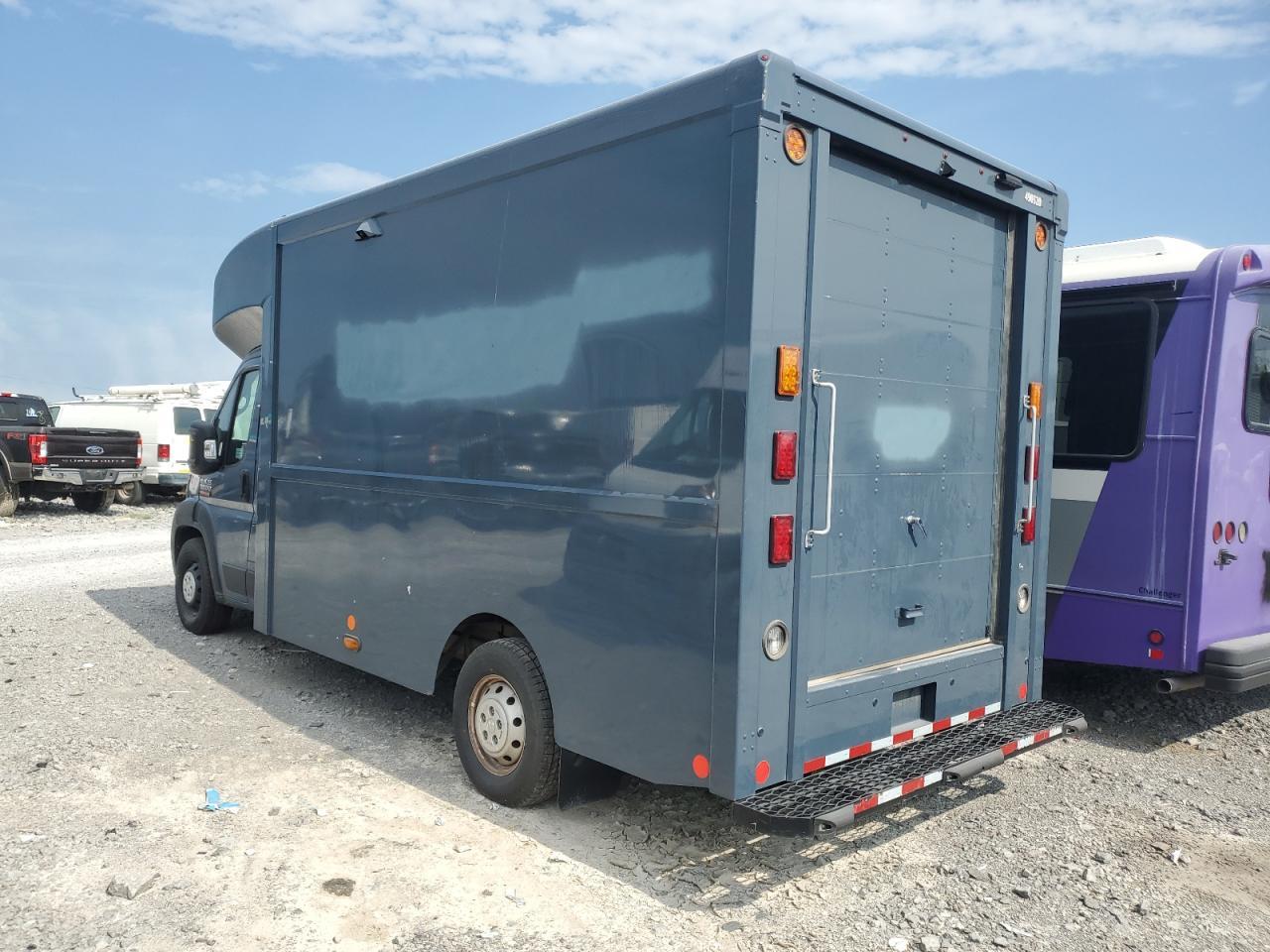 2022 Ram Promaster 3500 - Step Van *** Prior Fleet *** - Фото 2