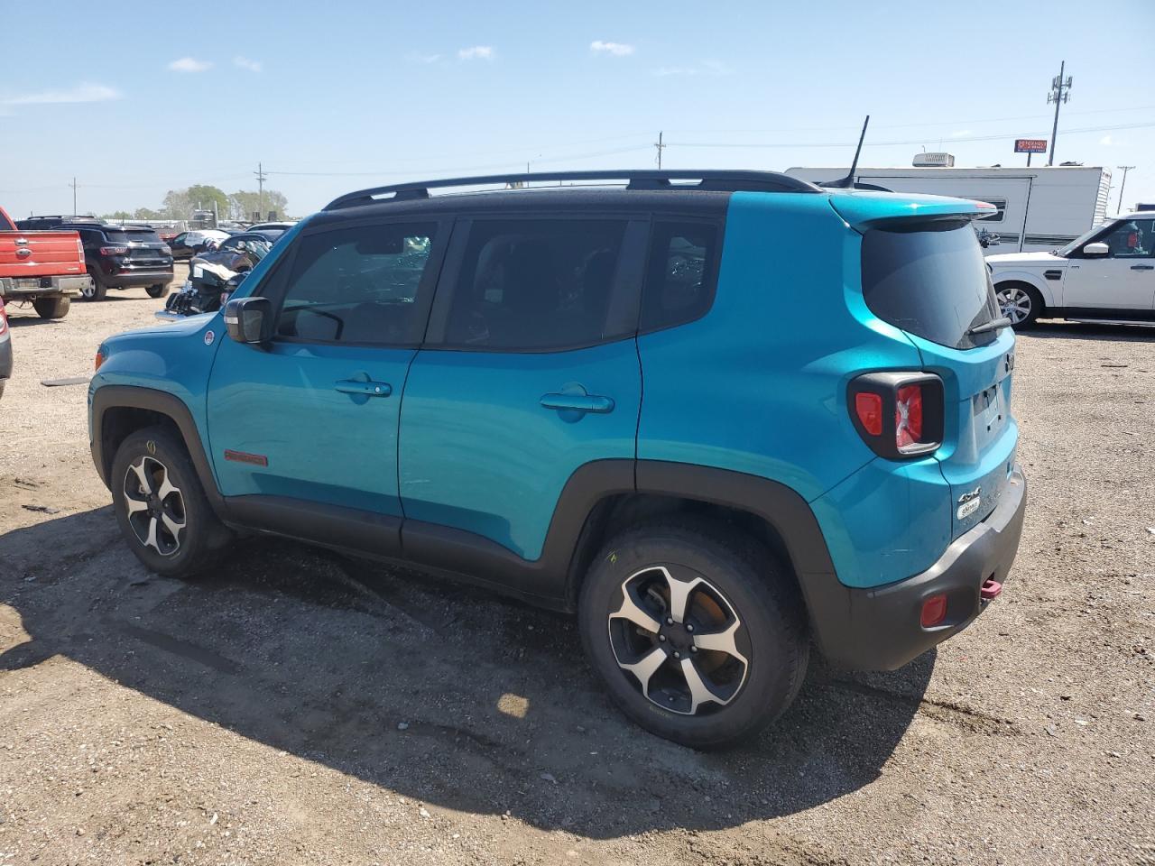 2020 Jeep Renegade Trailhawk - Фото 2