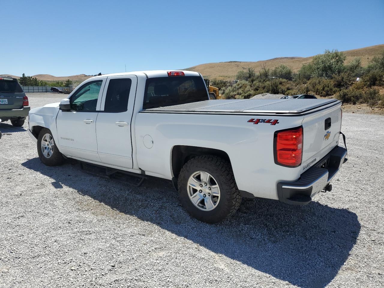 2018 Chevrolet Silverado K1500 Lt - Image 2