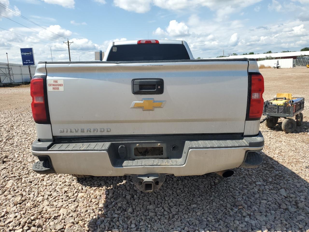2018 Chevrolet Silverado K2500 Heavy Duty - Image 6