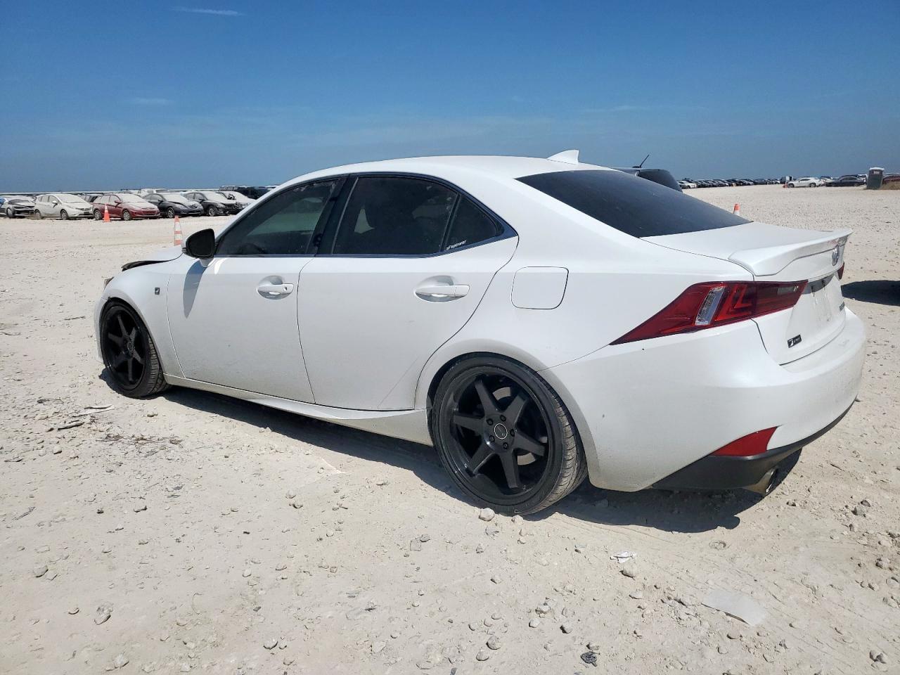 2016 Lexus Is 350 - Image 2