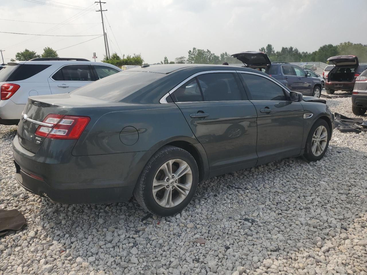 2016 Ford Taurus Sel - Image 3