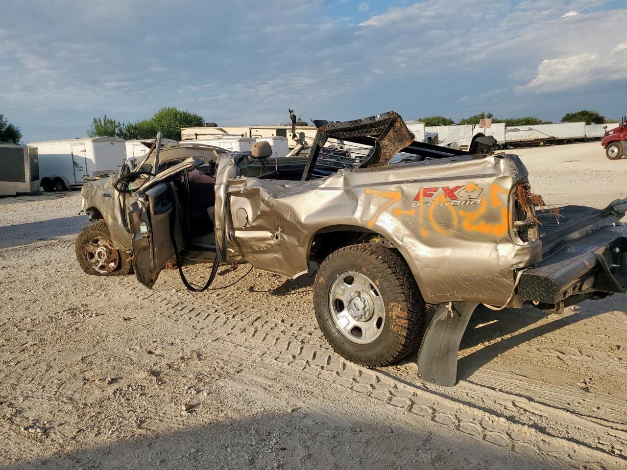 2006 Ford F350 Srw Super Duty - Фото 2