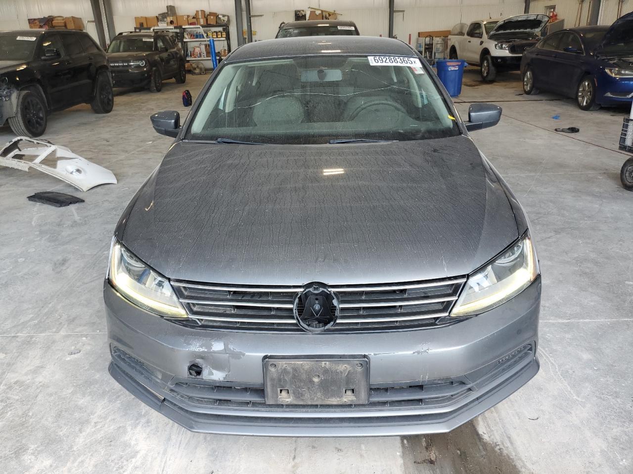 2017 Volkswagen Jetta S - Image 5