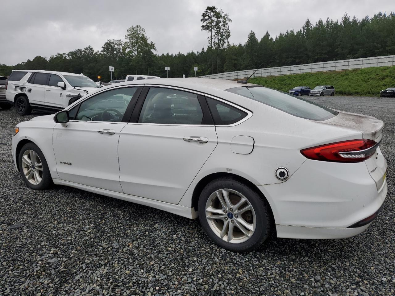2018 Ford Fusion Se Hybrid - Image 2