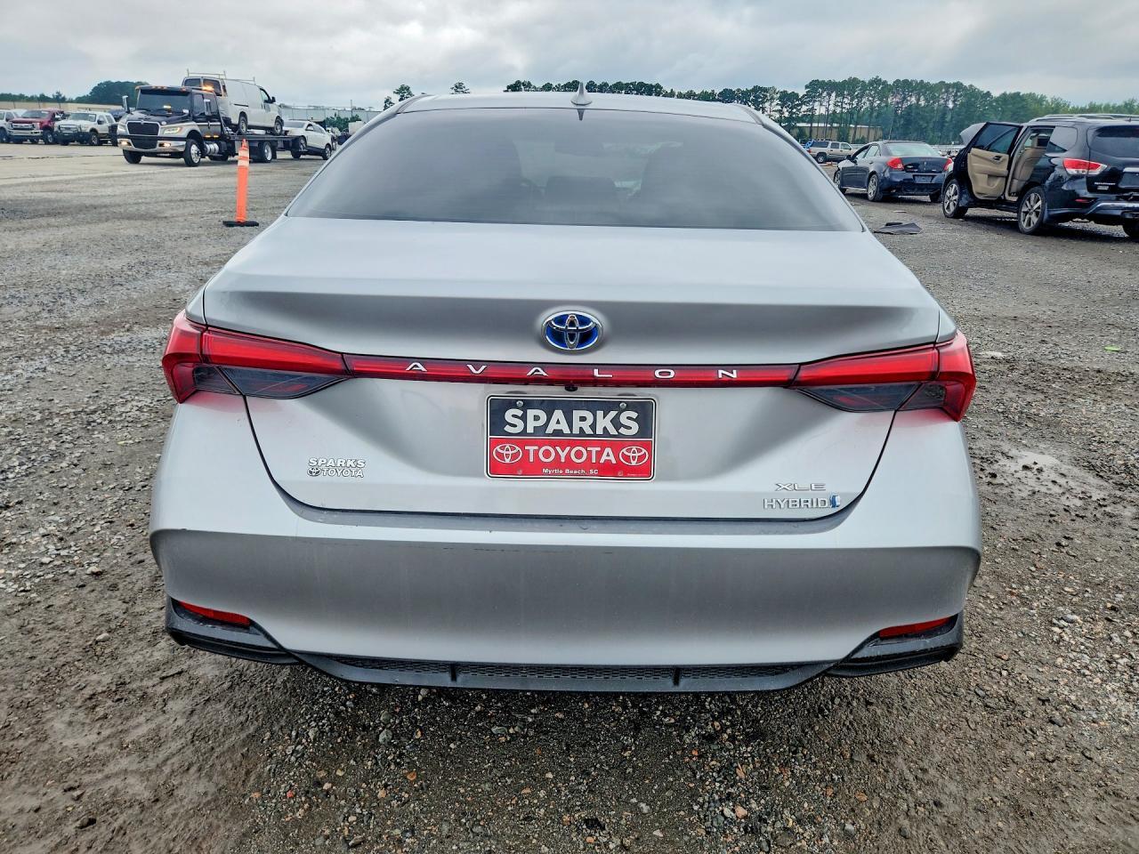 2021 Toyota Avalon Xle - Фото 6