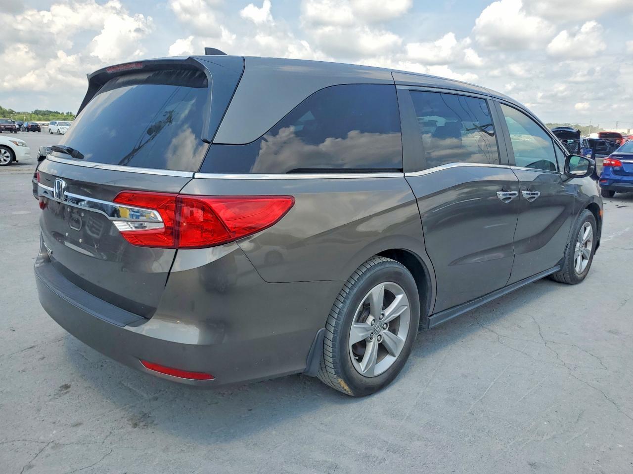 2020 Honda Odyssey Ex - Фото 3