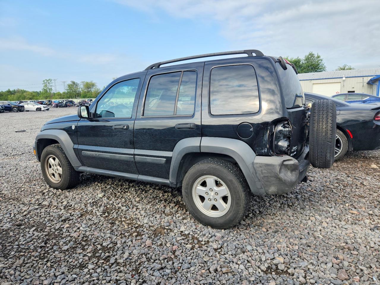 2007 Jeep Liberty Sport - Фото 2