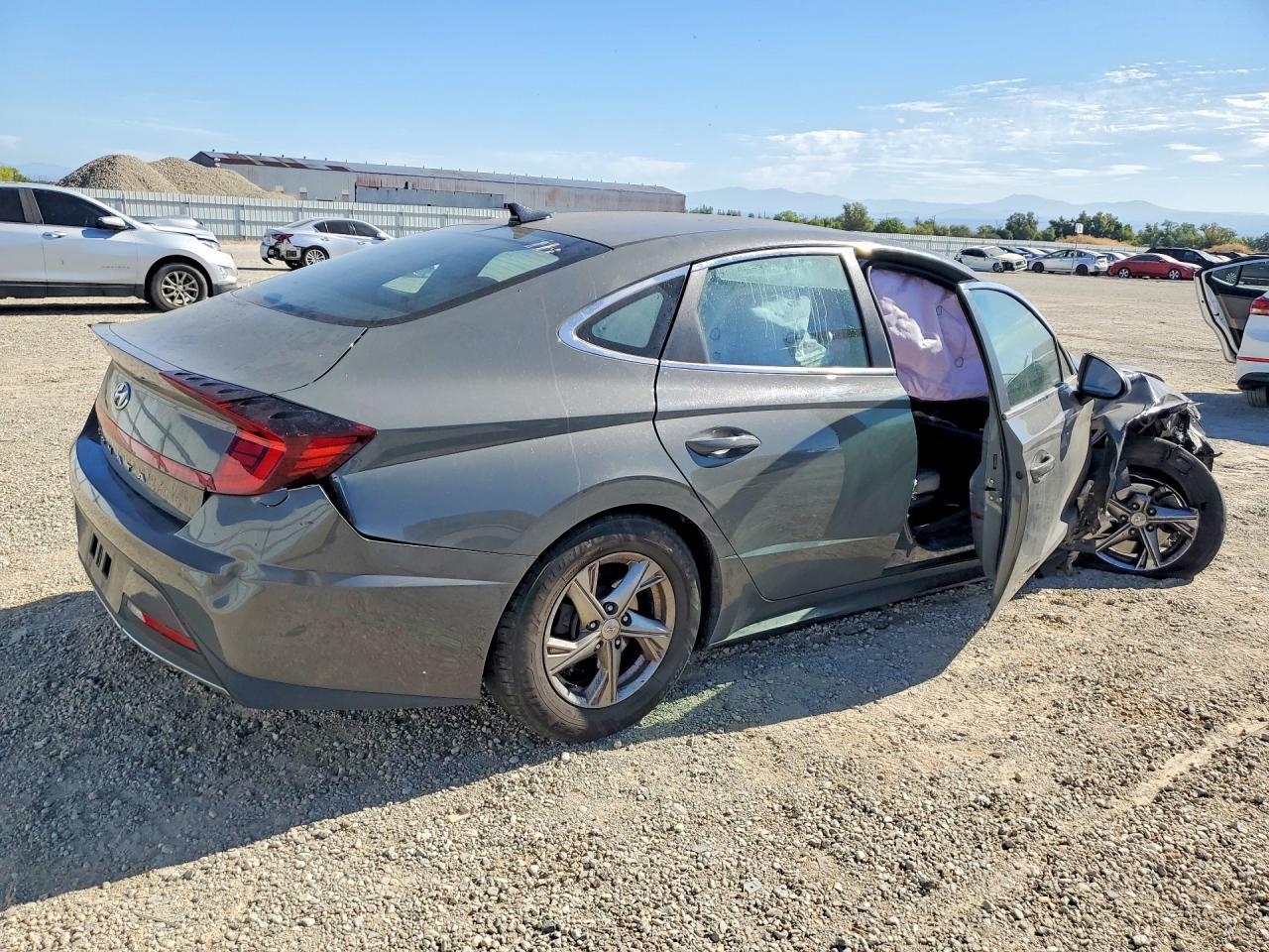2021 Hyundai Sonata Se - Фото 3