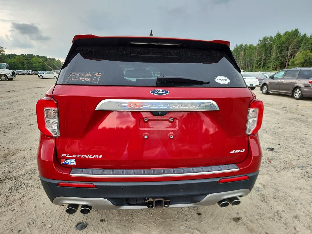 2023 Ford Explorer Platinum - Image 6