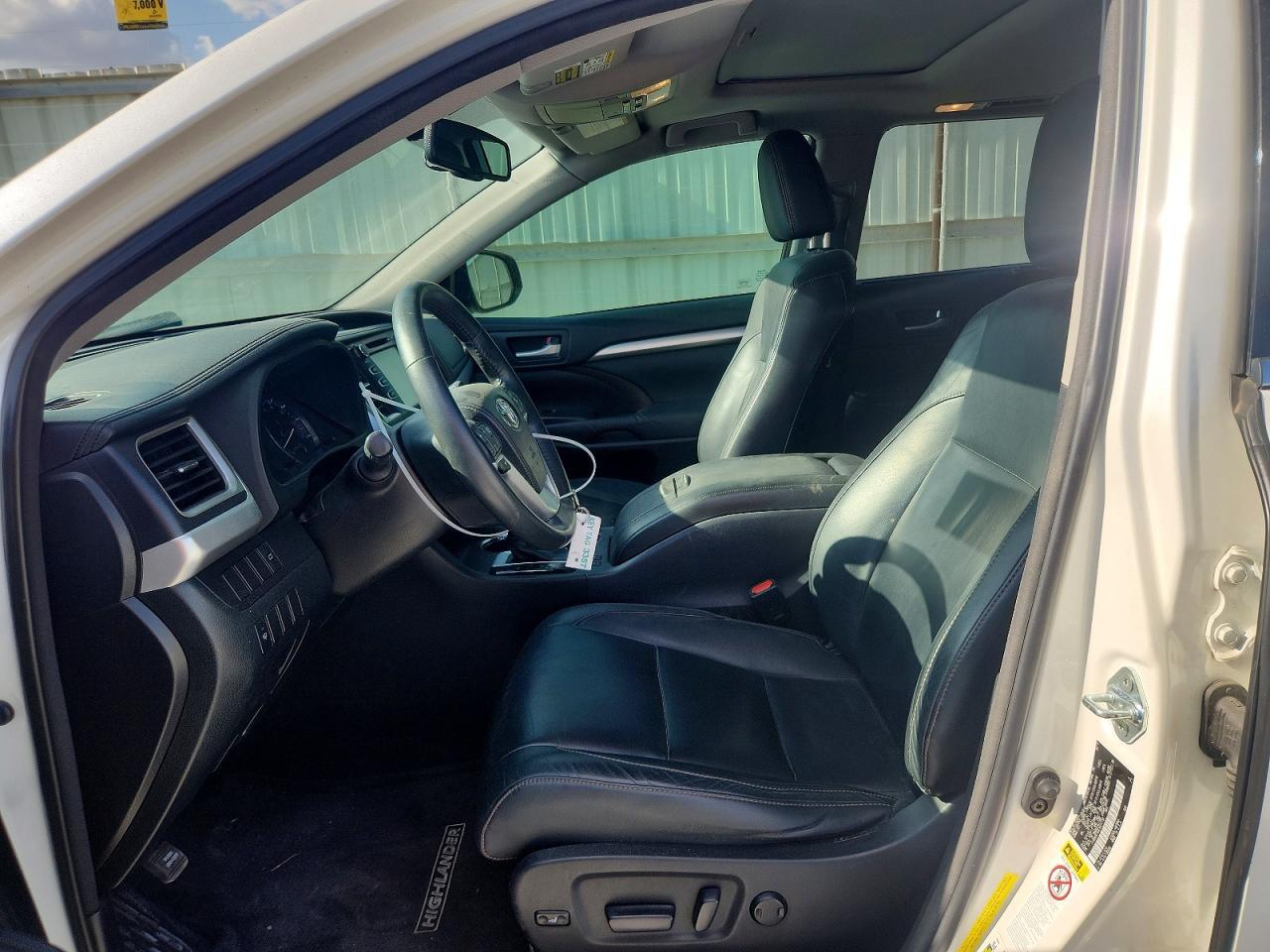 2014 Toyota Highlander Xle - Image 7