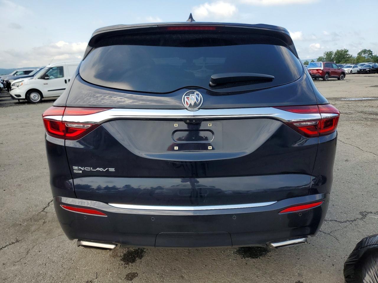 2020 Buick Enclave Essence - Image 6