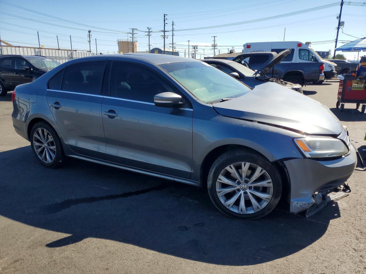 2015 Volkswagen Jetta Se - Фото 4
